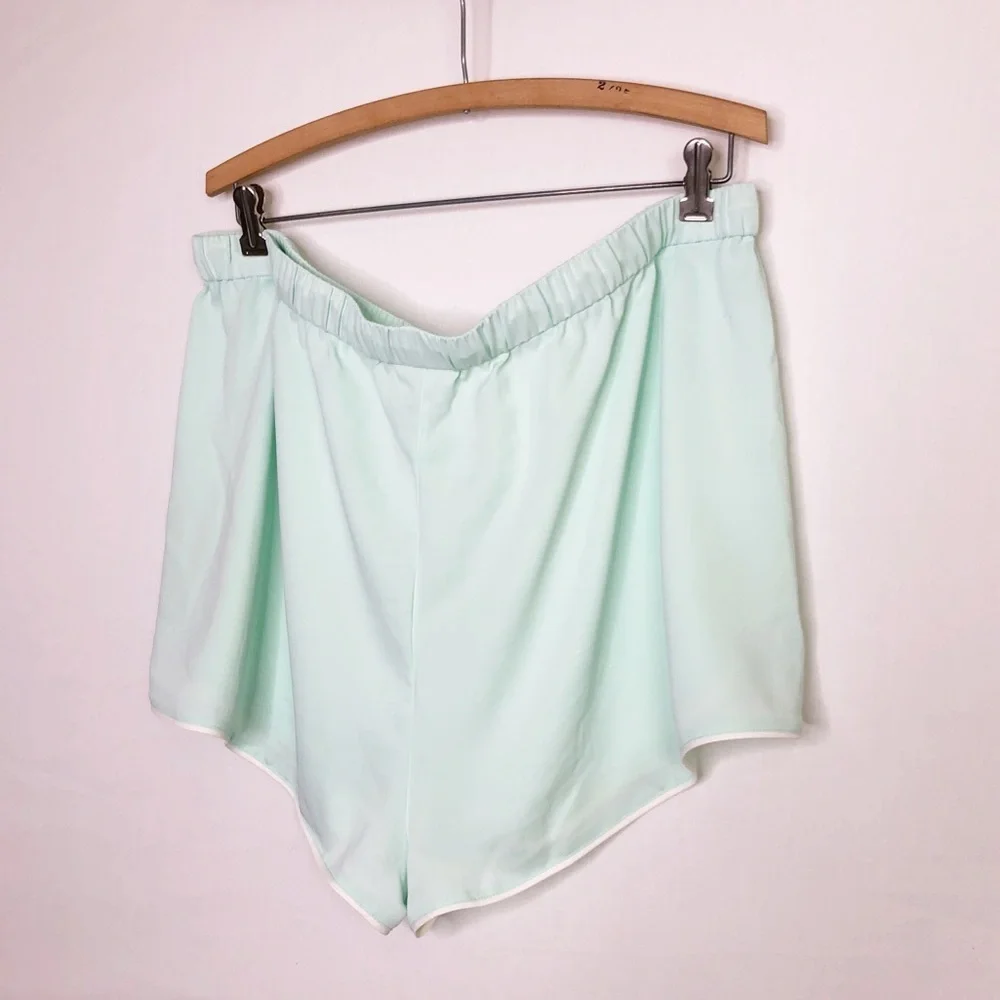 Negative how to green drawstring shorts